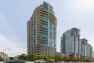 Photo 39: 1305 120 MILROSS Avenue in Vancouver: Downtown VE Condo for sale in "BRIGHTON" (Vancouver East)  : MLS®# R2775396
