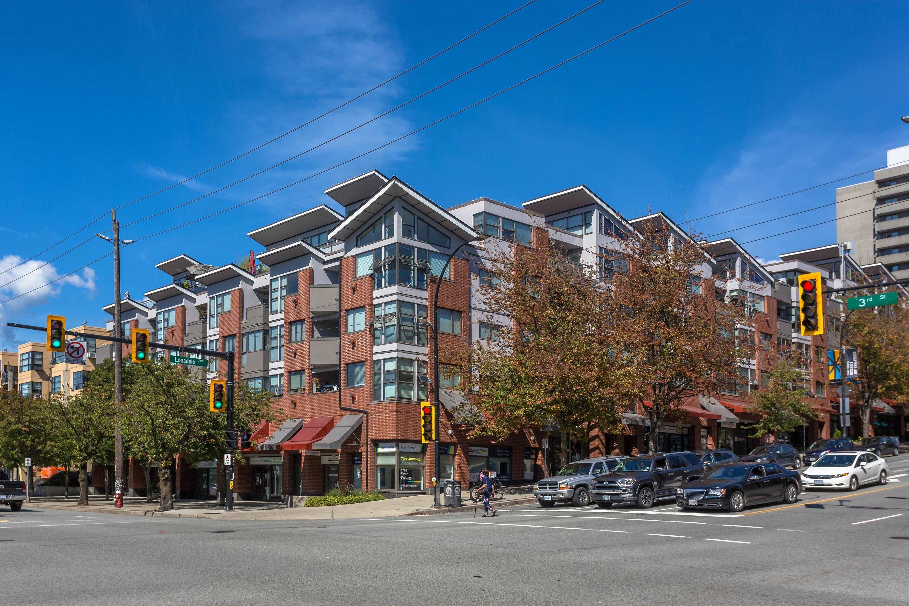 Main Photo: 408 305 LONSDALE Avenue in North Vancouver: Lower Lonsdale Condo for sale in "THE MET" : MLS®# R2615053