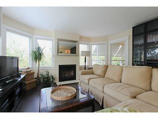 Photo 7: 214 1280 FIR Street: White Rock Condo for sale in "Oceana Villa" (South Surrey White Rock)  : MLS®# F1446947