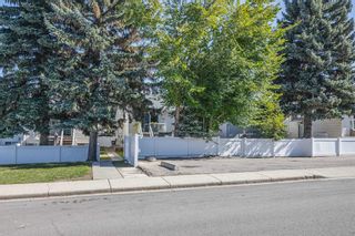 Photo 1: 11442 8 Street SW in Calgary: Southwood Row/Townhouse for sale : MLS®# A2080621