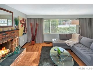 Photo 4: 417 Atkins Ave in VICTORIA: La Atkins House for sale (Langford)  : MLS®# 742888