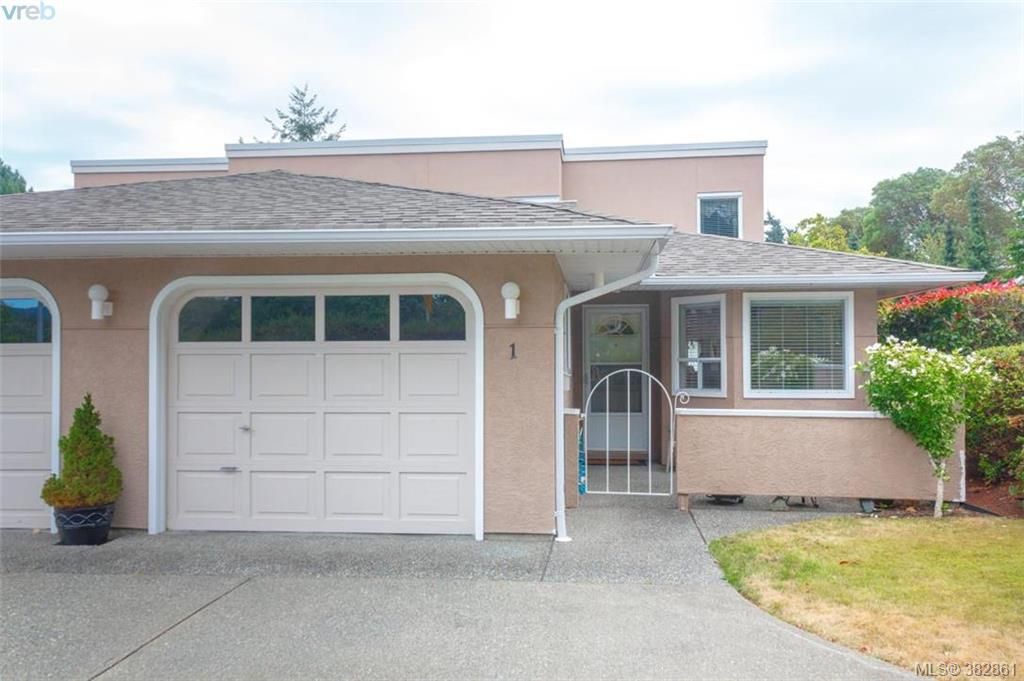 Main Photo: 1 3049 Brittany Dr in VICTORIA: Co Sun Ridge Row/Townhouse for sale (Colwood)  : MLS®# 769248