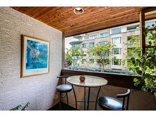 Photo 18: 1724 CYPRESS Street in Vancouver: Kitsilano Townhouse for sale in "CYPRESS MEWS" (Vancouver West)  : MLS®# V1083303