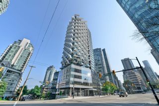 Photo 2: 2001 620 CARDERO Street in Vancouver: Coal Harbour Condo for sale in "Cardero" (Vancouver West)  : MLS®# R2694778