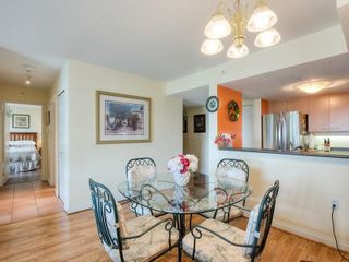 Photo 5: 1708 7380 ELMBRIDGE Way in Richmond: Brighouse Condo for sale in "The Residence" : MLS®# R2746953