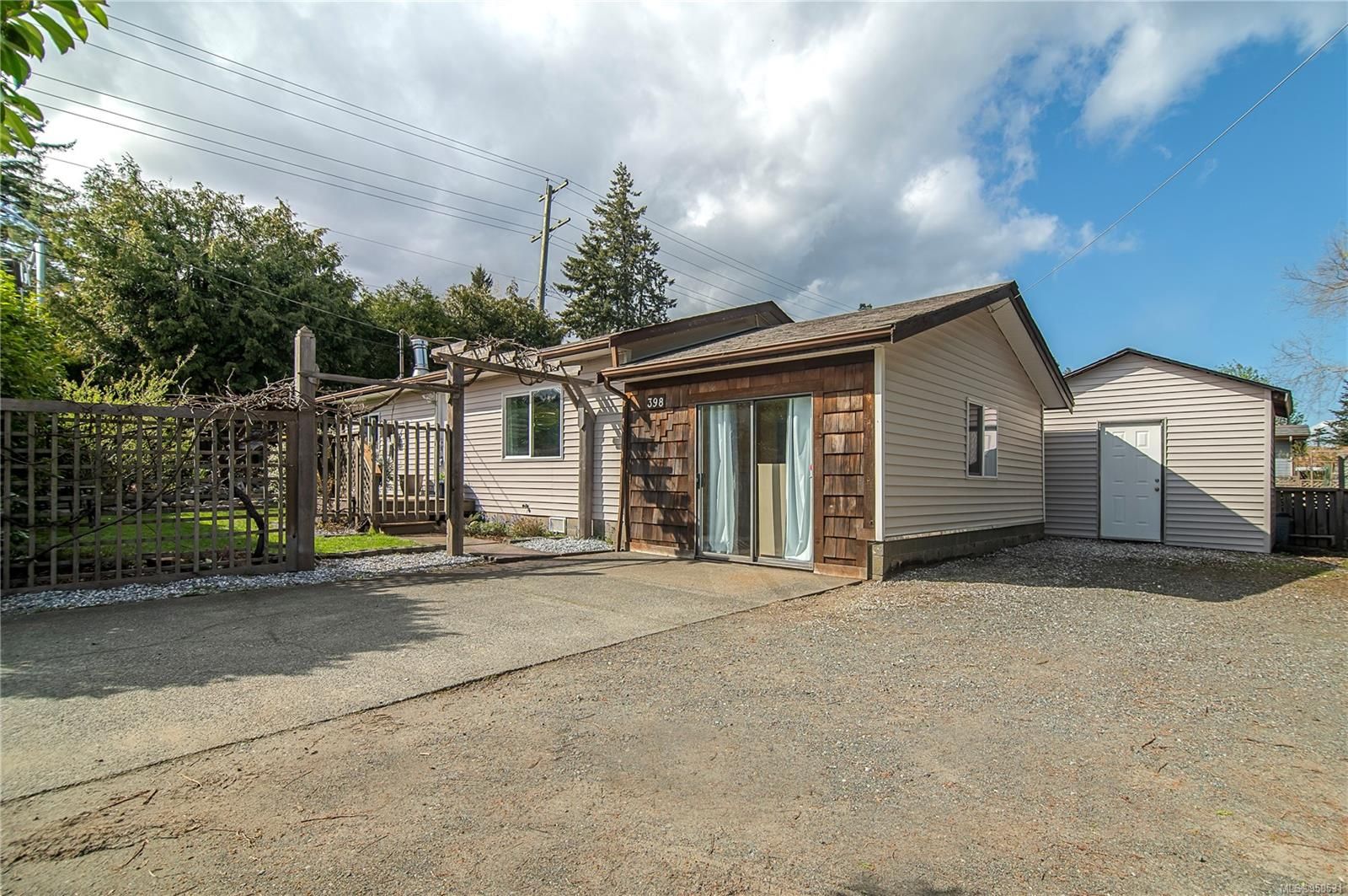 398  Hilchey Rd, Campbell River