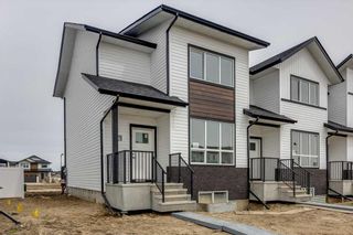 Photo 1: 10 A Evergreen Way: Red Deer Row/Townhouse for sale : MLS®# A2100073