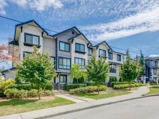Photo 2: 3 8570 204 Street in Langley: Willoughby Heights Townhouse for sale : MLS®# R2714758