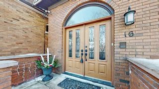 Photo 3: 16 Mountview Avenue in Toronto: High Park North House (2-Storey) for sale (Toronto W02)  : MLS®# W5896225