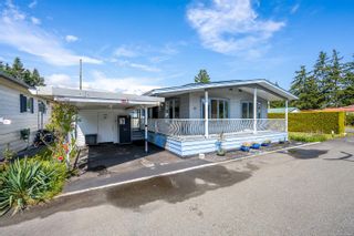 Photo 1: 40 1240 Wilkinson Rd in Comox: CV Comox Peninsula Manufactured Home for sale (Comox Valley)  : MLS®# 904638