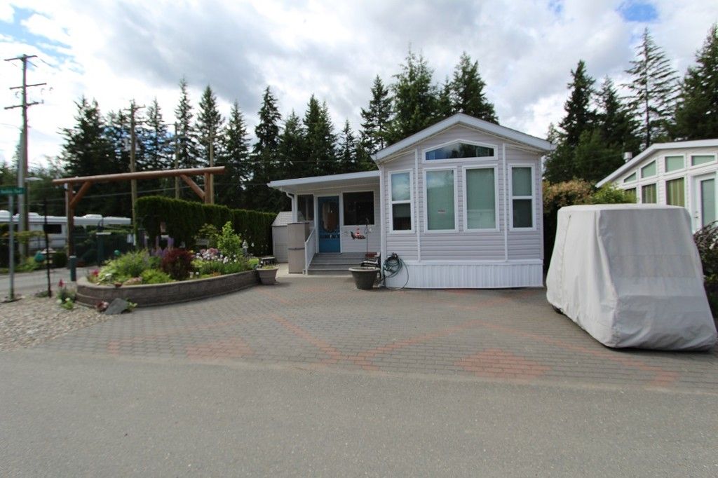 Main Photo: 235 3980 Squilax Anglemont Road in Scotch Creek: North Shuswap House for sale (Shuswap)  : MLS®# 10118349