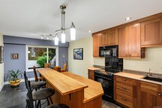 Photo 12: 17 1287 Verdier Ave in Central Saanich: CS Brentwood Bay Row/Townhouse for sale : MLS®# 892088