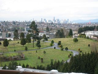 Photo 2: 1208 4425 HALIFAX Street in Burnaby: Central BN Condo for sale (Burnaby North)  : MLS®# V683882