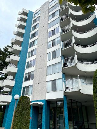 Main Photo: 903 4691 W 10TH Avenue in Vancouver: Point Grey Condo for sale in "WESTGATE" (Vancouver West)  : MLS®# R2632513