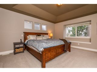 Photo 9: 22316 50 Avenue in Langley: Murrayville House for sale in "Hillcrest" : MLS®# R2329728