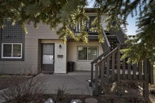 Photo 2: 1 Cedar Springs Gardens SW in Calgary: Cedarbrae Row/Townhouse for sale : MLS®# A2122161