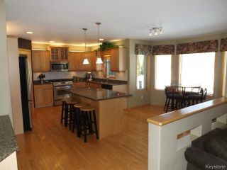 Photo 5: 19 Marksbridge Drive in Winnipeg: House for sale : MLS®# 1509987