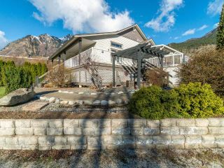 Photo 1: 825 FOSTER DRIVE: Lillooet House for sale (South West)  : MLS®# 161404