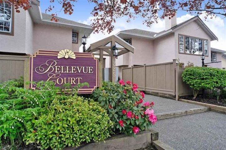 Main Photo: 7 225 W 16TH Street in North Vancouver: Central Lonsdale Townhouse for sale in "BELLEVUE COURT" : MLS®# R2528771