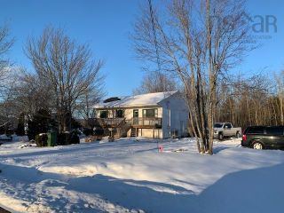 Photo 1: 938 Thompson Road in Waterville: Kings County Residential for sale (Annapolis Valley)  : MLS®# 202203316