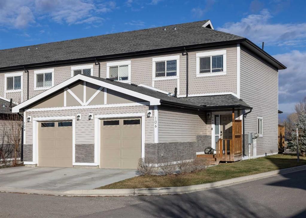 Main Photo: 106 351 Monteith Drive SE: High River Row/Townhouse for sale : MLS®# A2101269