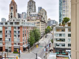 Photo 19: 703 283 DAVIE Street in Vancouver: Yaletown Condo for sale in "PACIFIC PLAZA" (Vancouver West)  : MLS®# R2780717