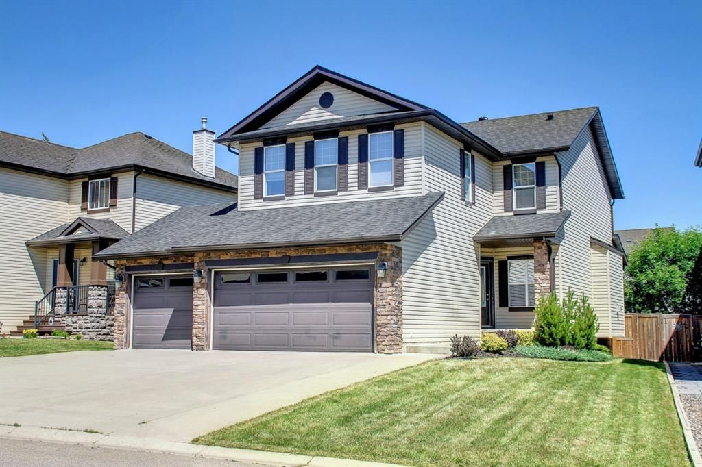 Main Photo: 224 Hawkmere Close: Chestermere Detached for sale : MLS®# A1240408
