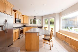 Photo 12: 1141 PALMERSTON Avenue in West Vancouver: British Properties House for sale : MLS®# R2756084