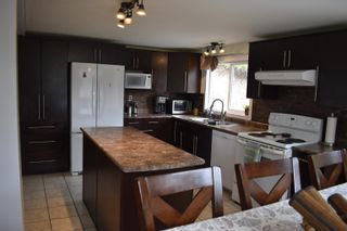 Photo 2: 1617 EVERGREEN Street in Williams Lake: Williams Lake - City Manufactured Home for sale in "SOUTH LAKESIDE" (Williams Lake (Zone 27))  : MLS®# R2698771