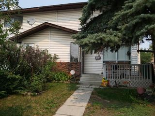 Photo 1: 25 Templehill Place NE in Calgary: Temple Semi Detached for sale : MLS®# A1152305