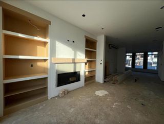 Photo 9: 225 10 Street NE in Calgary: Bridgeland/Riverside Semi Detached (Half Duplex) for sale : MLS®# A2107113