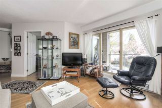 Photo 4: 204 980 W 21ST Avenue in Vancouver: Cambie Condo for sale in "OAK LANE" (Vancouver West)  : MLS®# R2262382