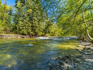 Photo 8: 700 Englishman River Rd in Errington: PQ Errington/Coombs/Hilliers House for sale (Parksville/Qualicum)  : MLS®# 903249