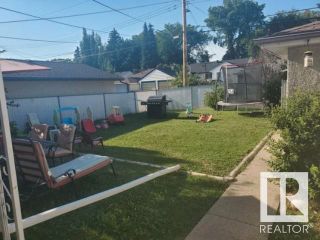Photo 7: 9808 63 Avenue in Edmonton: Zone 17 House for sale : MLS®# E4307022