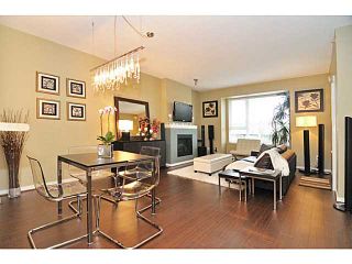 Photo 2: 407 4723 Dawson Street in Burnaby: Brentwood Park Condo for sale (Burnaby North)  : MLS®# V993827