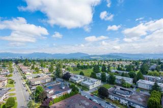 Photo 1: 2202 7325 ARCOLA Street in Burnaby: Highgate Condo for sale (Burnaby South)  : MLS®# R2466537