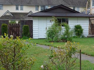 Photo 2: 3634 E 48th Avenue in Vancouver: Killarney VE House for sale (Vancouver East)  : MLS®# V1121667