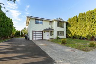 Photo 3: 31839 SATURNA Crescent in Abbotsford: Abbotsford West House for sale : MLS®# R2782883