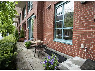 Photo 15: 941 HOMER Street in Vancouver: Yaletown Townhouse for sale in "Pinnacle" (Vancouver West)  : MLS®# V1075845