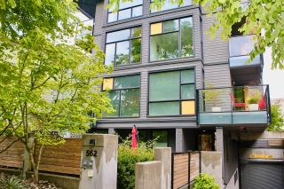 Photo 2: PH2 562 E 7TH Avenue in Vancouver: Mount Pleasant VE Condo for sale in "eight on seven" (Vancouver East)  : MLS®# R2688908