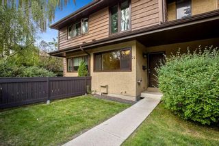 Photo 2: 21 2300 Oakmoor Drive SW in Calgary: Palliser Row/Townhouse for sale : MLS®# A2073404