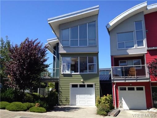 Main Photo: 1 795 Central Spur Rd in VICTORIA: VW Victoria West Row/Townhouse for sale (Victoria West)  : MLS®# 694663