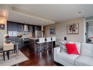 Photo 10: 1604 1320 Chesterfield Avenue in North Vancouver: Central Lonsdale Condo for sale : MLS®# V1035502