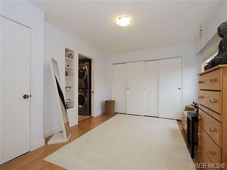 Photo 14: 2320 Hollyhill Pl in VICTORIA: SE Arbutus Half Duplex for sale (Saanich East)  : MLS®# 652006