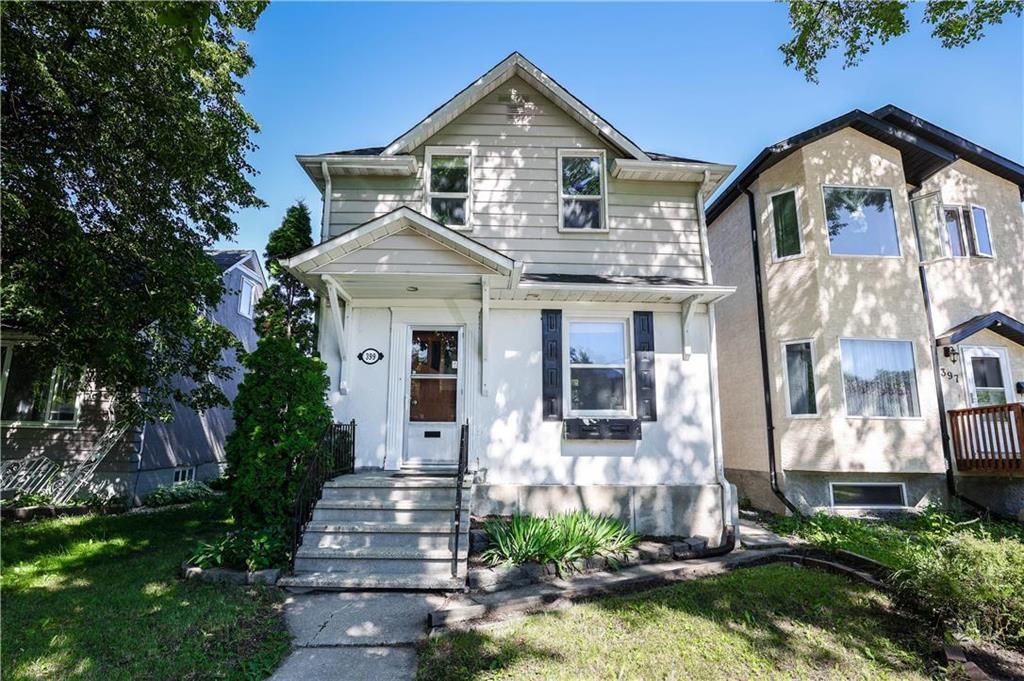 Main Photo: 399 Morley Avenue in Winnipeg: Lord Roberts Residential for sale (1Aw)  : MLS®# 202220409