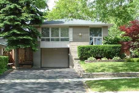 Main Photo: 19 Satok Terrace in Toronto: House (Bungalow-Raised) for sale (E10: TORONTO)  : MLS®# E1418865