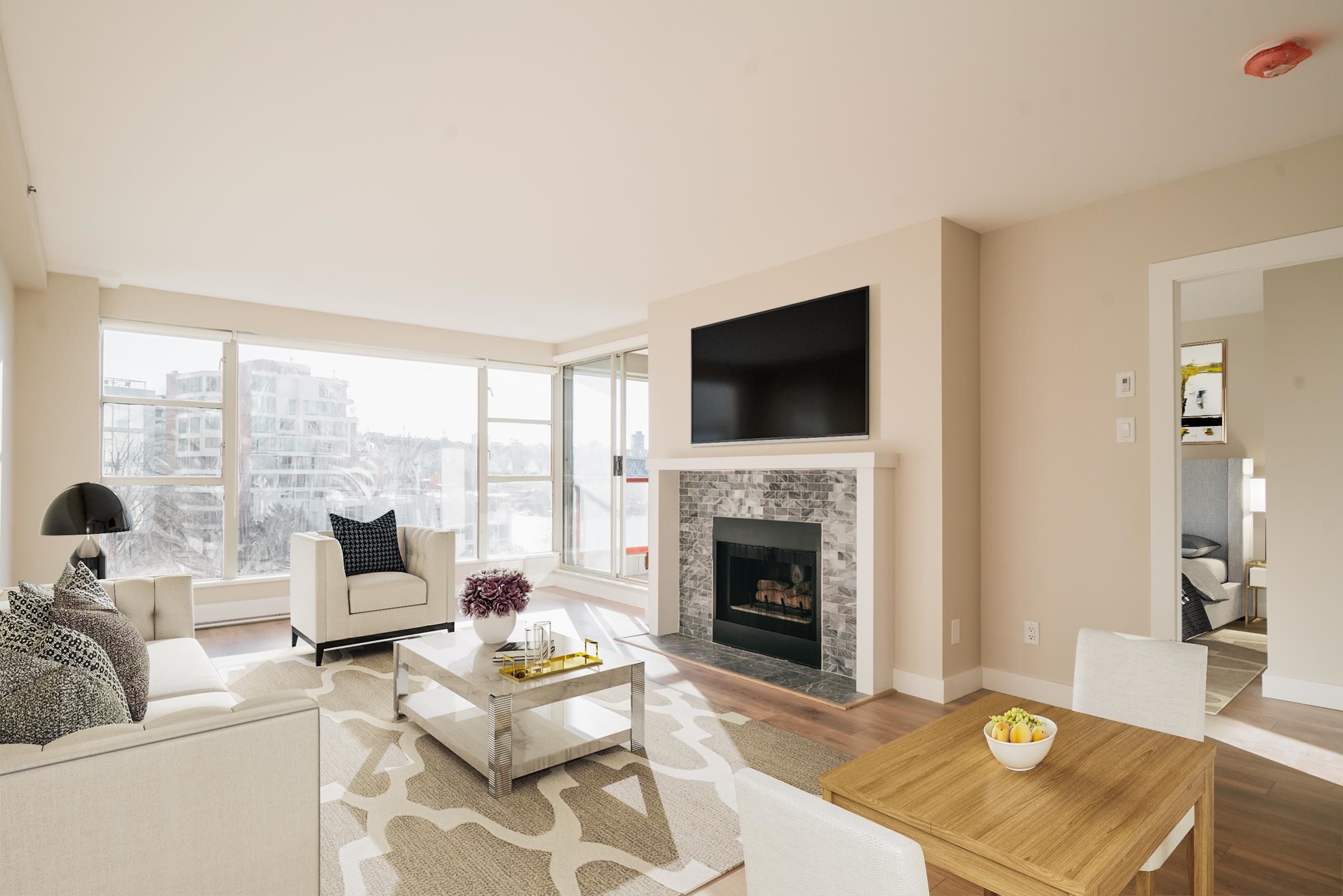 Main Photo: 405 1008 BEACH Avenue in Vancouver: Yaletown Condo for sale in "1000 Beach" (Vancouver West)  : MLS®# R2744550