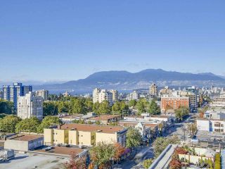 Photo 20: 601 1445 MARPOLE Avenue in Vancouver: Fairview VW Condo for sale in "HYCROFT TOWERS" (Vancouver West)  : MLS®# R2209267