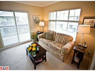 Photo 8: 168 15236 36TH Avenue in Surrey: Morgan Creek Townhouse for sale in "SUNDANCE" (South Surrey White Rock)  : MLS®# F1107820