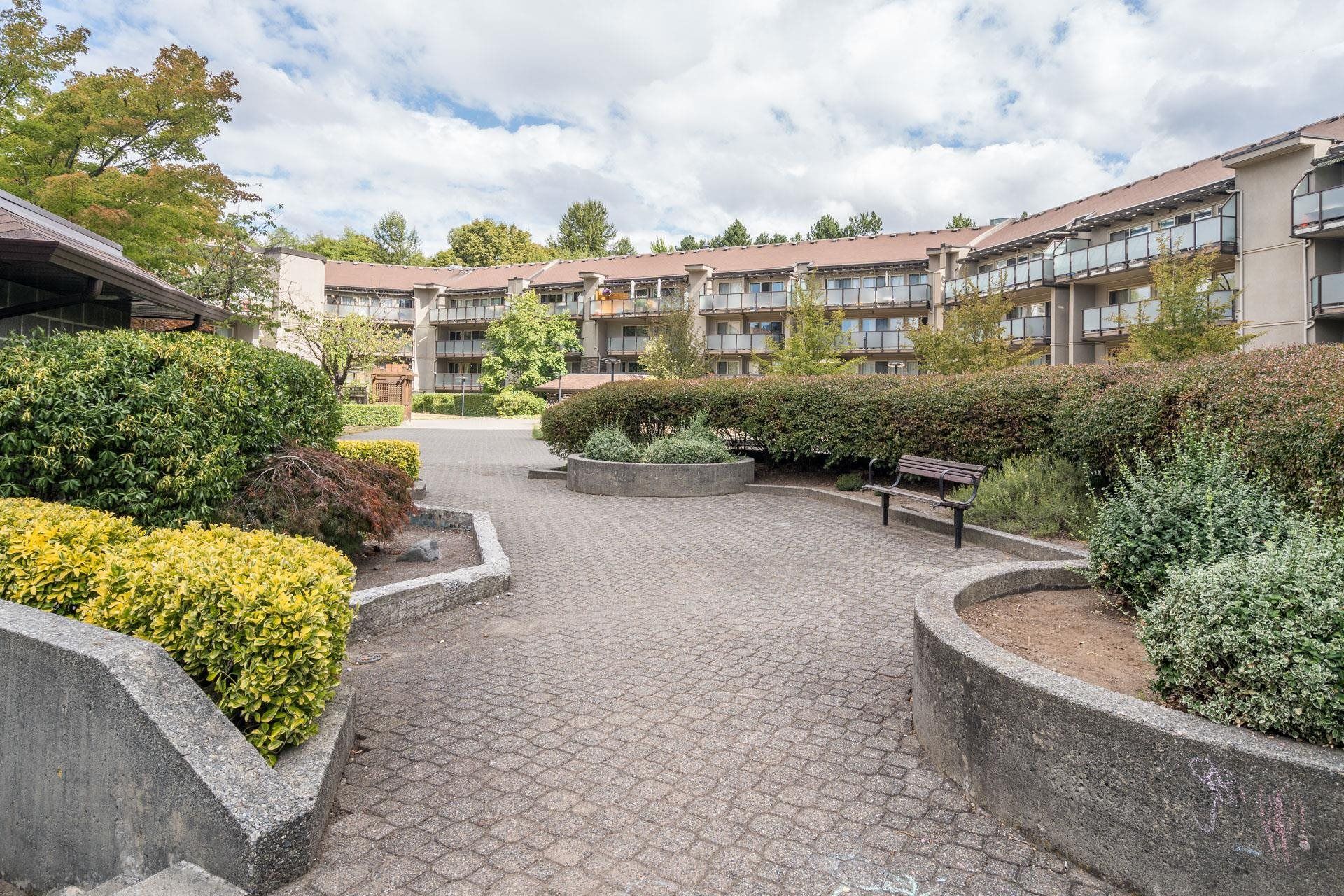 Main Photo: 318 4363 HALIFAX Street in Burnaby: Brentwood Park Condo for sale in "BRENTWOOD GARDENS" (Burnaby North)  : MLS®# R2809370